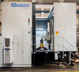 Dentatrice a creatore GLEASON PFAUTER TITAN 1200 H | Oli Officina Lavorazioni Ingranaggi